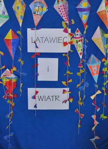 Przedstawienie "Latawiec i wiatr" w SP2
